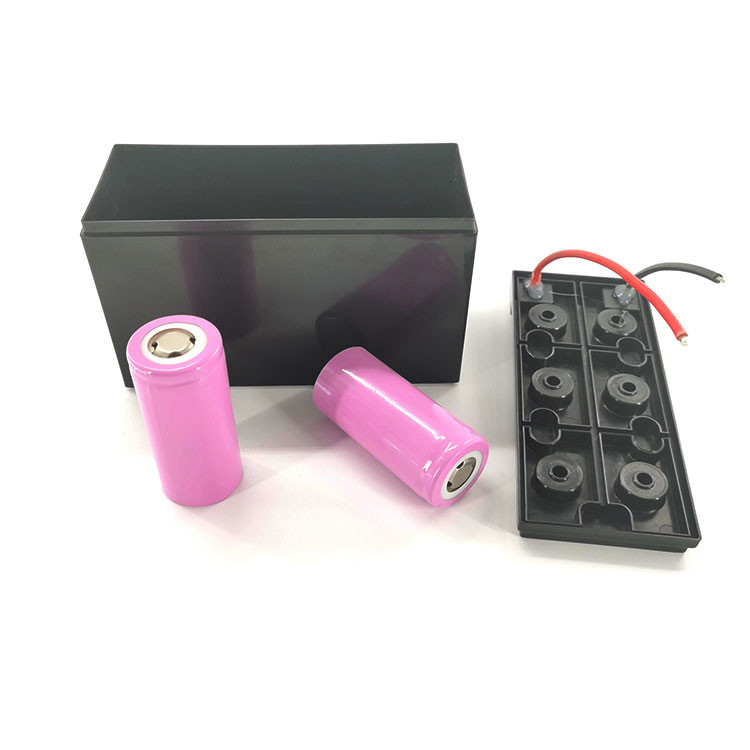 Batterie cylindrique rechargeable LFP 26650 Lifepo4 Batterie 3,2 V 3000 mAh 3300 mAh