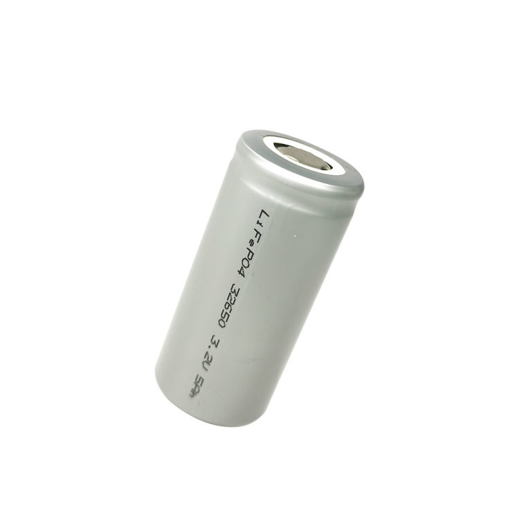 cellules de batterie de phosphate de fer de lithium de 3.2V LiFePO4 32700 5ah
