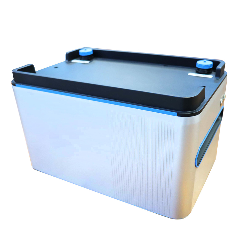4000 サイクルの寿命 1KW 2KW 最大 5 パラレル バッテリーパックを持つ携帯発電所